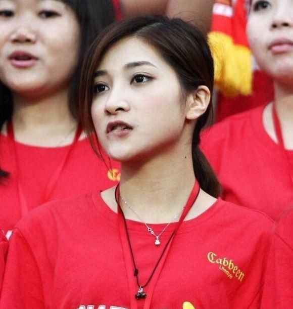 偷看邻居做爰过程